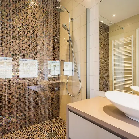 Sleeps 8 Wifi Apartamento